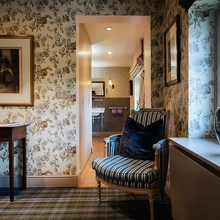 Romantik Zonnehuis فندق مبيت وإفطار 4*