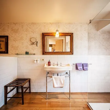 Romantik Zonnehuis فندق مبيت وإفطار 4*