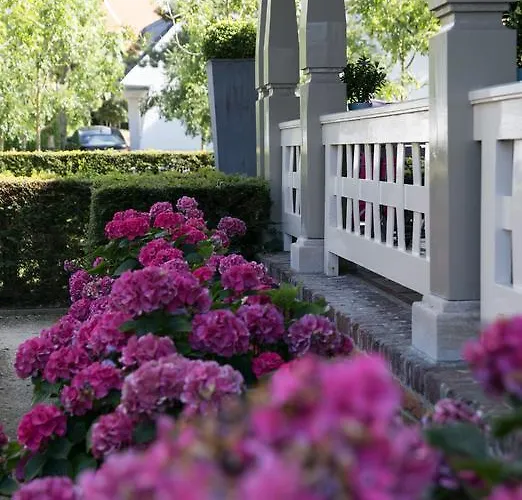 Bed & Breakfast Romantik Zonnehuis 4*